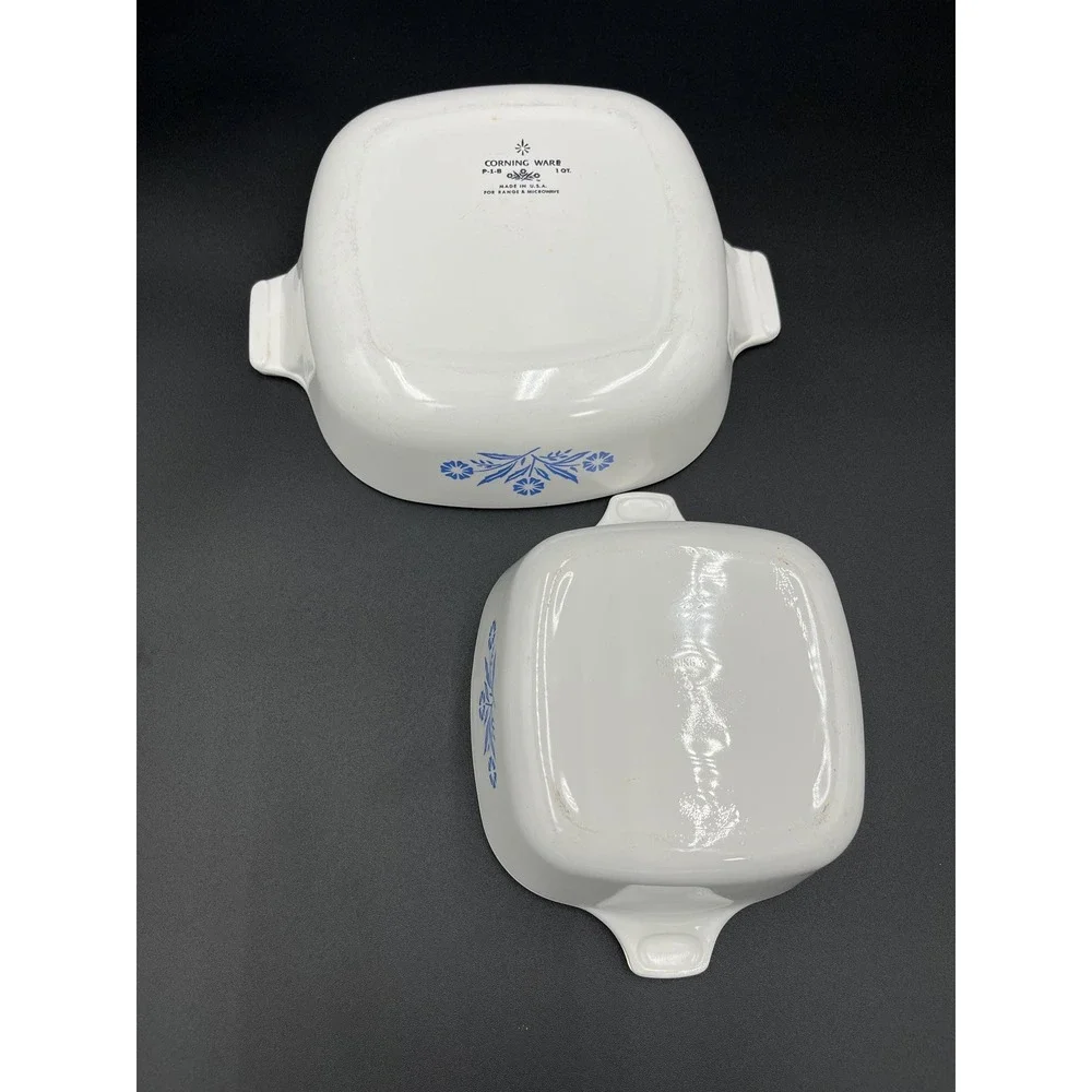 Vintage Corningware Cornflower Baking Dishes: 2-Piece Set